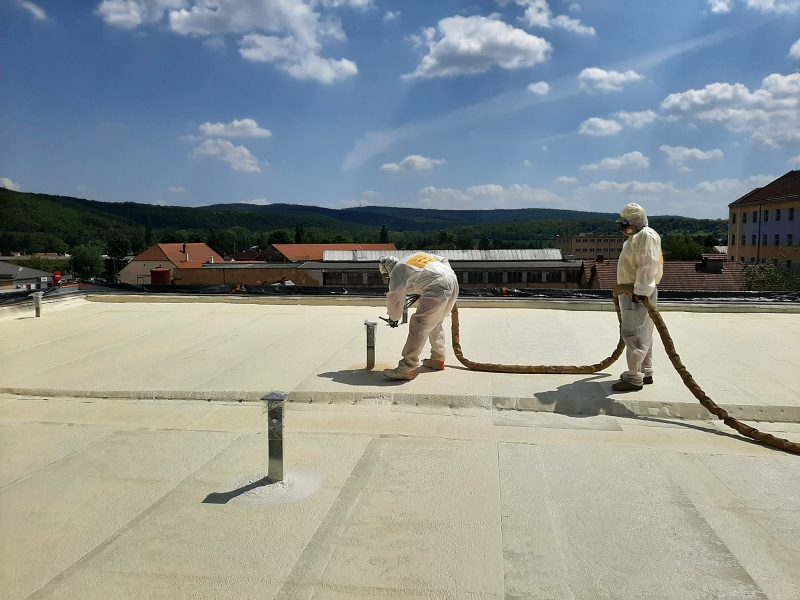 PUR izolace - zateplení střechy a fotovoltaika