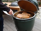 Big Green Egg – dokonalý gril, který nahradí celou zahradní kuchyň